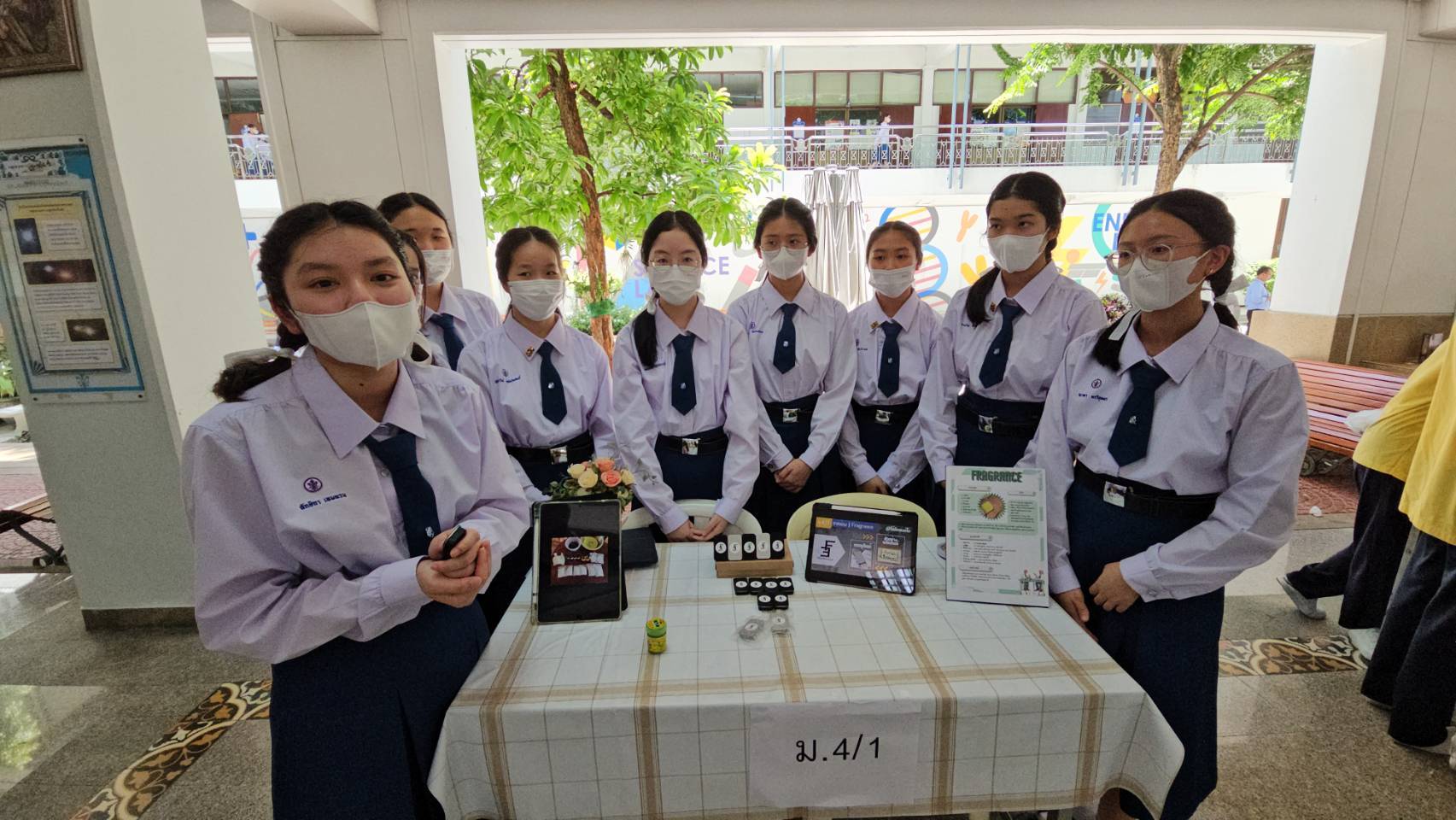 D272738C0435B58B7891EFF4C91F444570BA482A